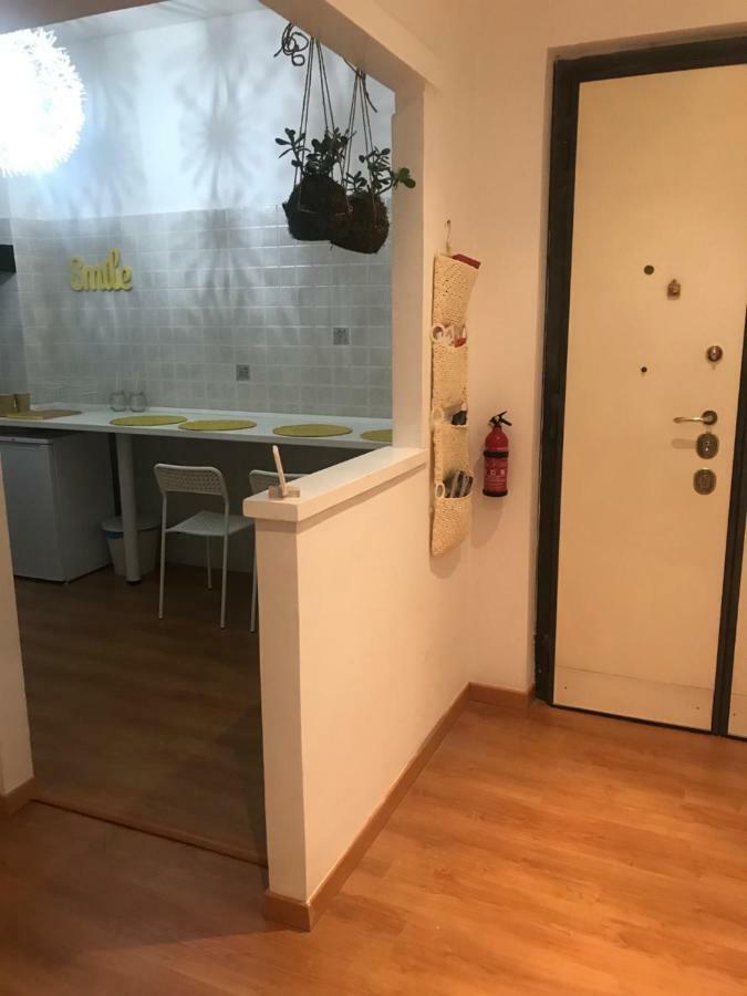 Maison Dis Raffaella Hotel Рим Екстериор снимка