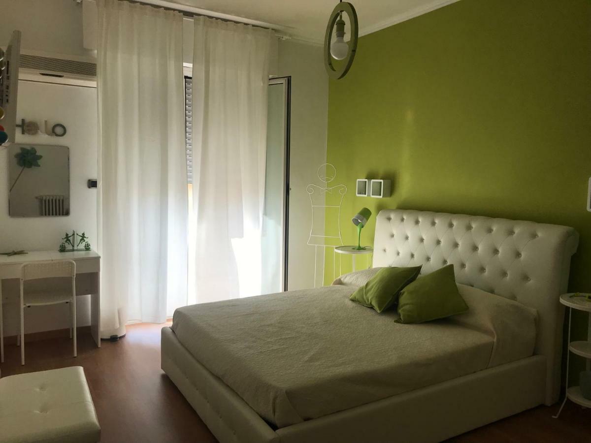 Maison Dis Raffaella Hotel Рим Екстериор снимка