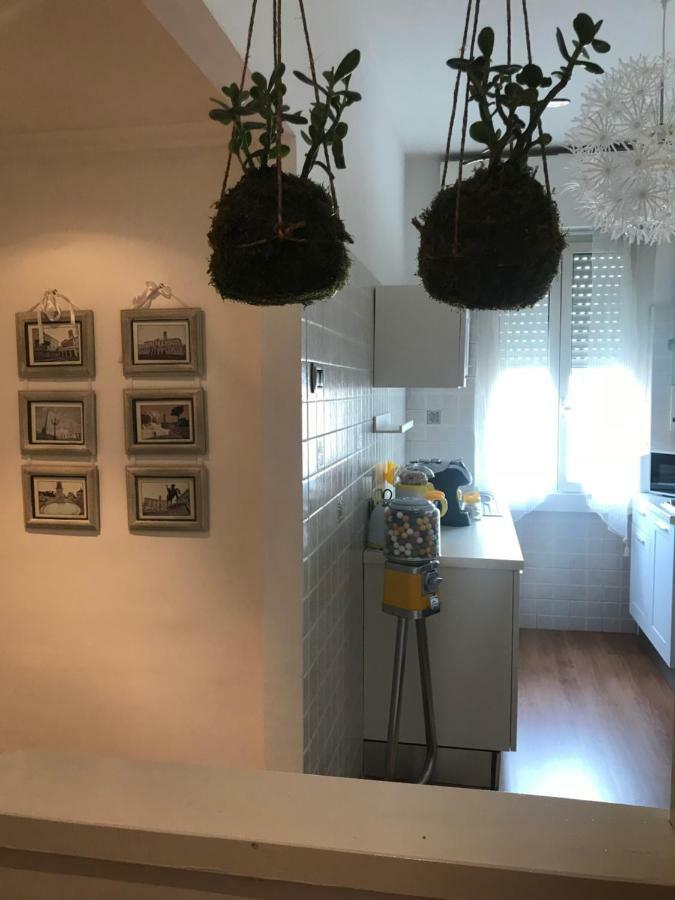 Maison Dis Raffaella Hotel Рим Екстериор снимка